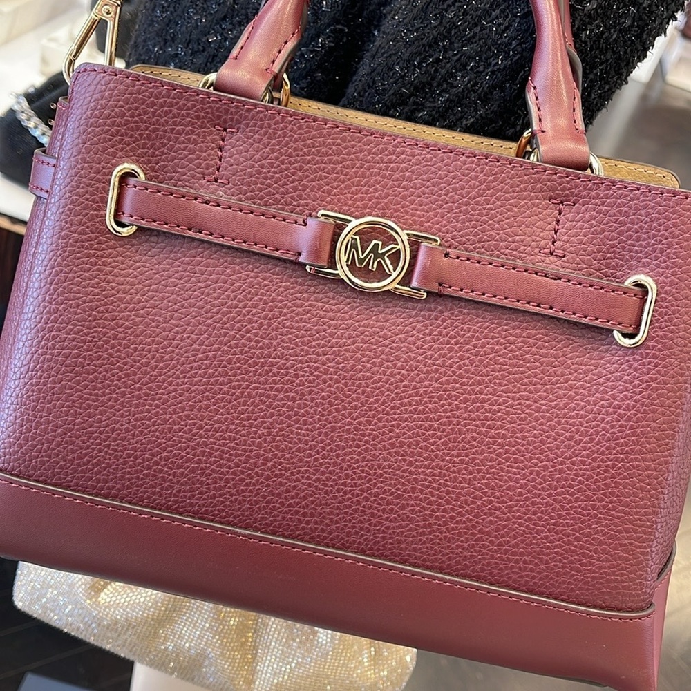 Michael Kors Reed Small Satchel Crossbody Center Zip Bag
Color: OXBLOOD 
NWT